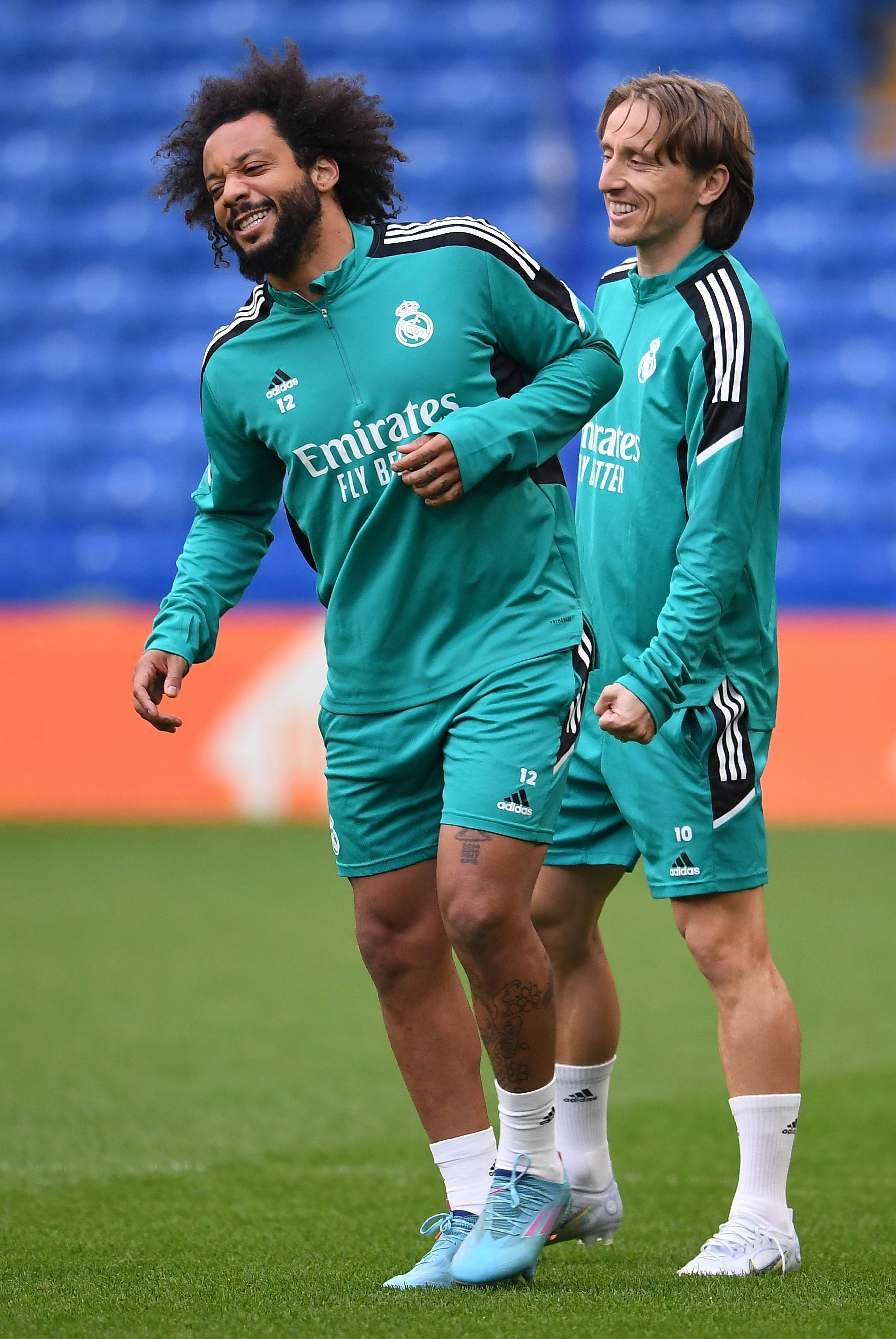 开元体育-从今晚费耶诺德备战亚冠到曼城战术微调备战欧冠，里尔围绕英超更衣室发声的简单介绍