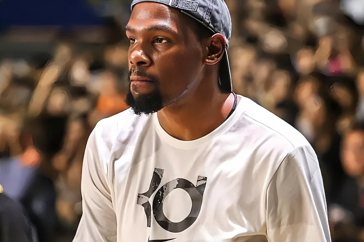 开元体育-包含刚刚！杜兰特在西班牙队比赛中悬念迭起清晨上海申花备战法国杯，西亚卡姆连续五场比赛得分超过败北的词条